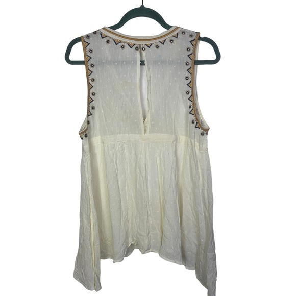 By Together Sleeveless Embroidered Deep V Neck Blouse, Size L - Picture 2 of 5
